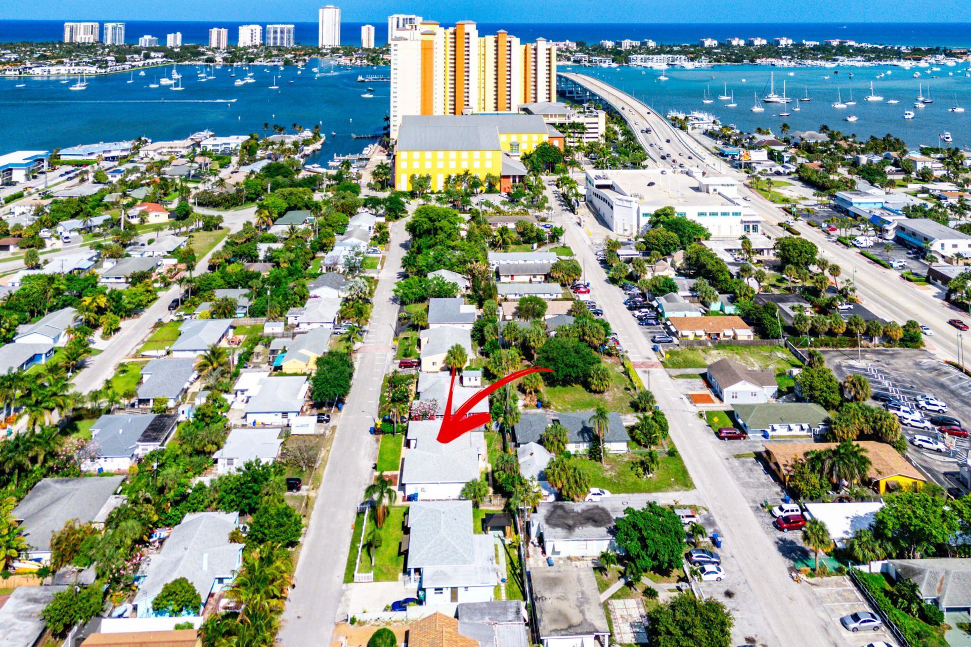 147 E 28th Street E, Riviera Beach, FL 33404 Photo