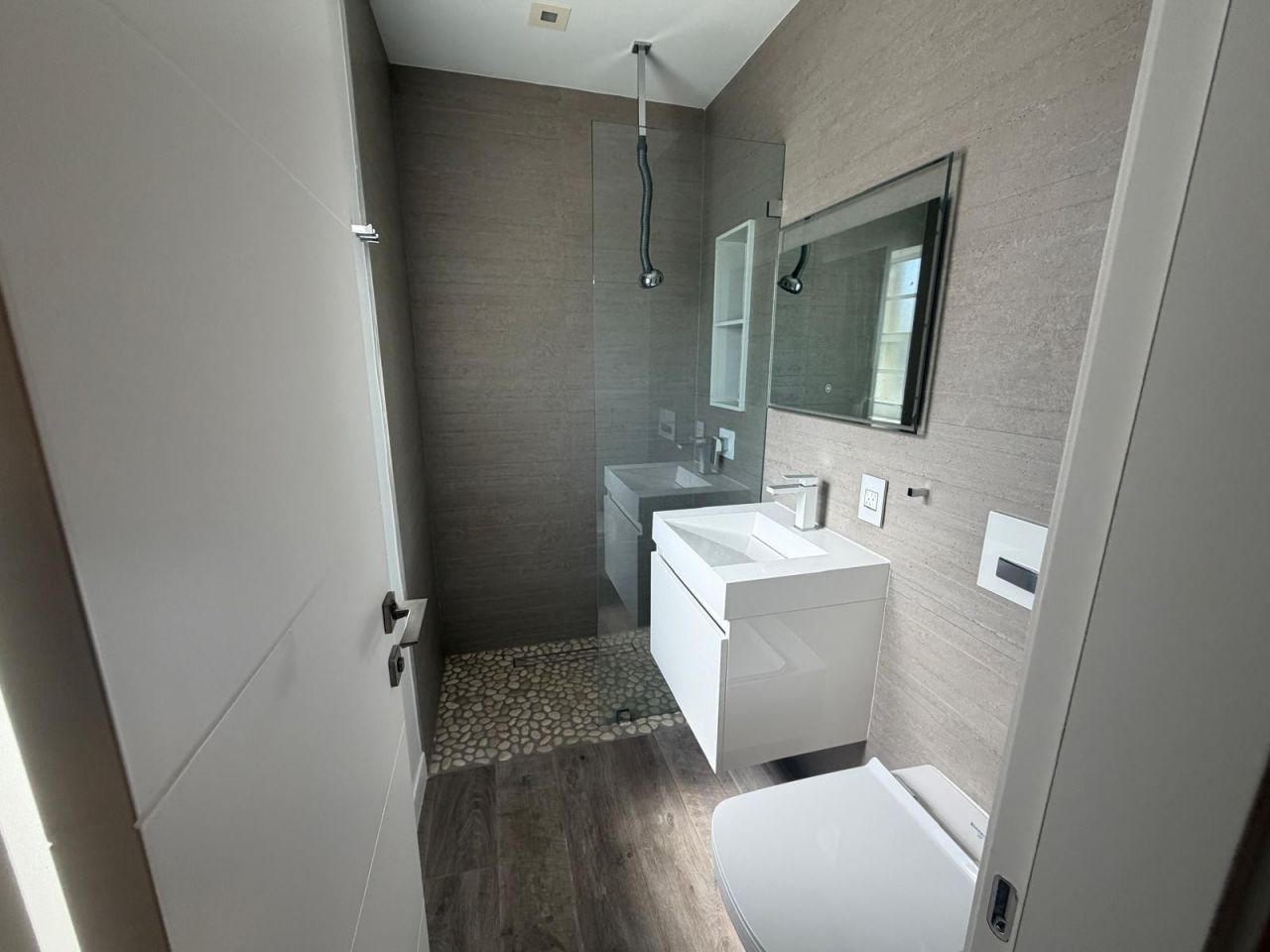 8934 Emerson Avenue, Bay Harbor Islands, FL 33154 Photo