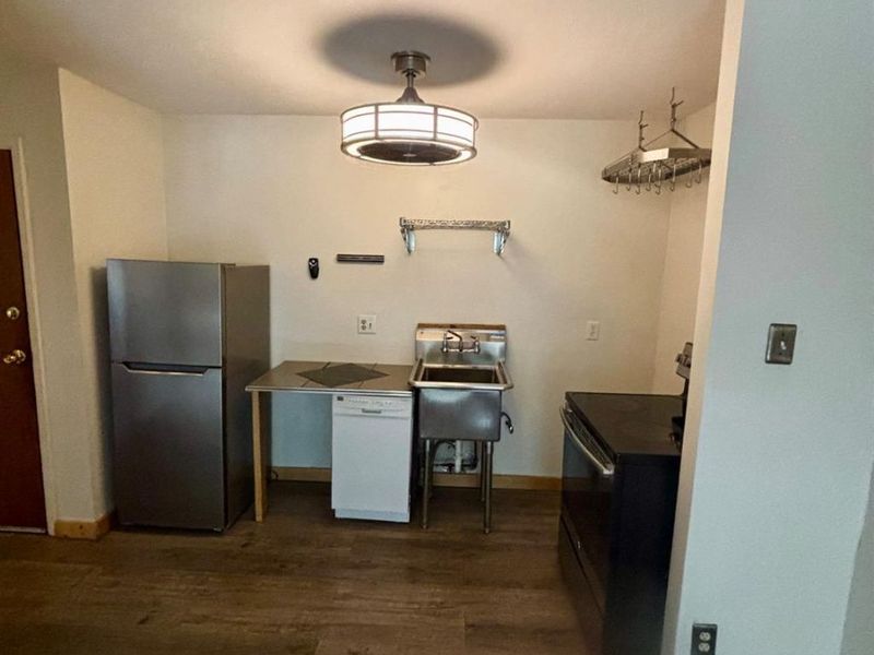 4901 Chalet Drive, Unit 305, Saint Bernard, OH 45217 Photo 11