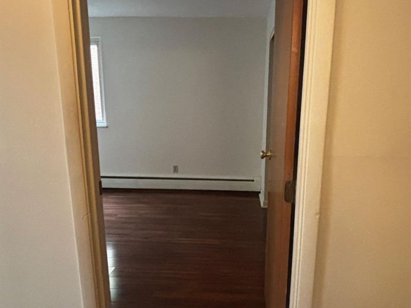 4901 Chalet Drive, Unit 305, Saint Bernard, OH 45217 Photo 3