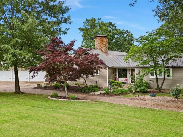 210 Hilltop Drive, Russellville, AR 72802