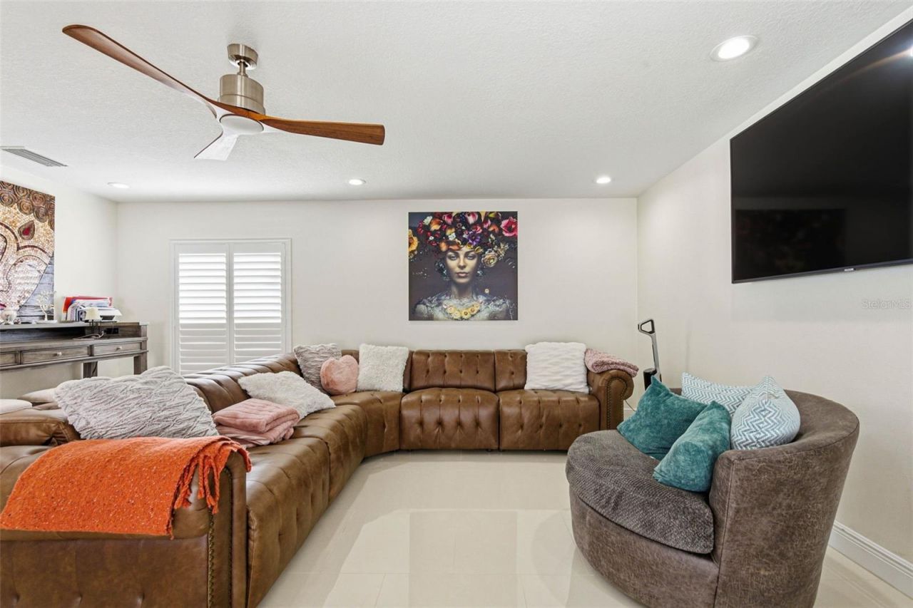 6415 Windwood Court, Tampa, FL 33634 Photo