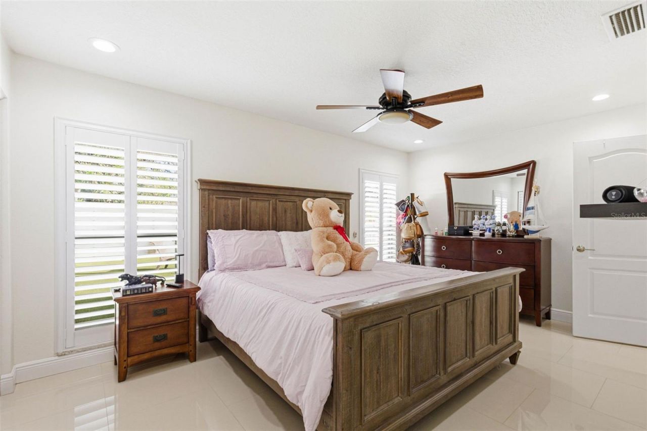 6415 Windwood Court, Tampa, FL 33634 Photo