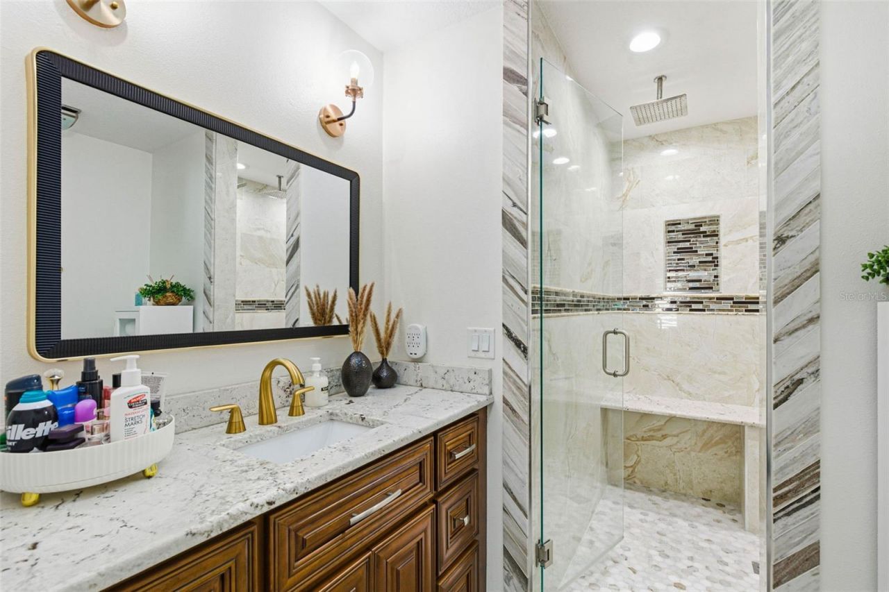 6415 Windwood Court, Tampa, FL 33634 Photo