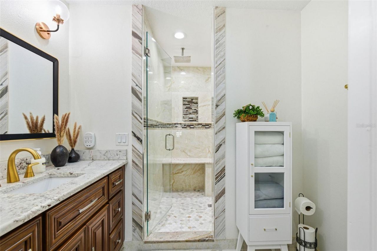 6415 Windwood Court, Tampa, FL 33634 Photo