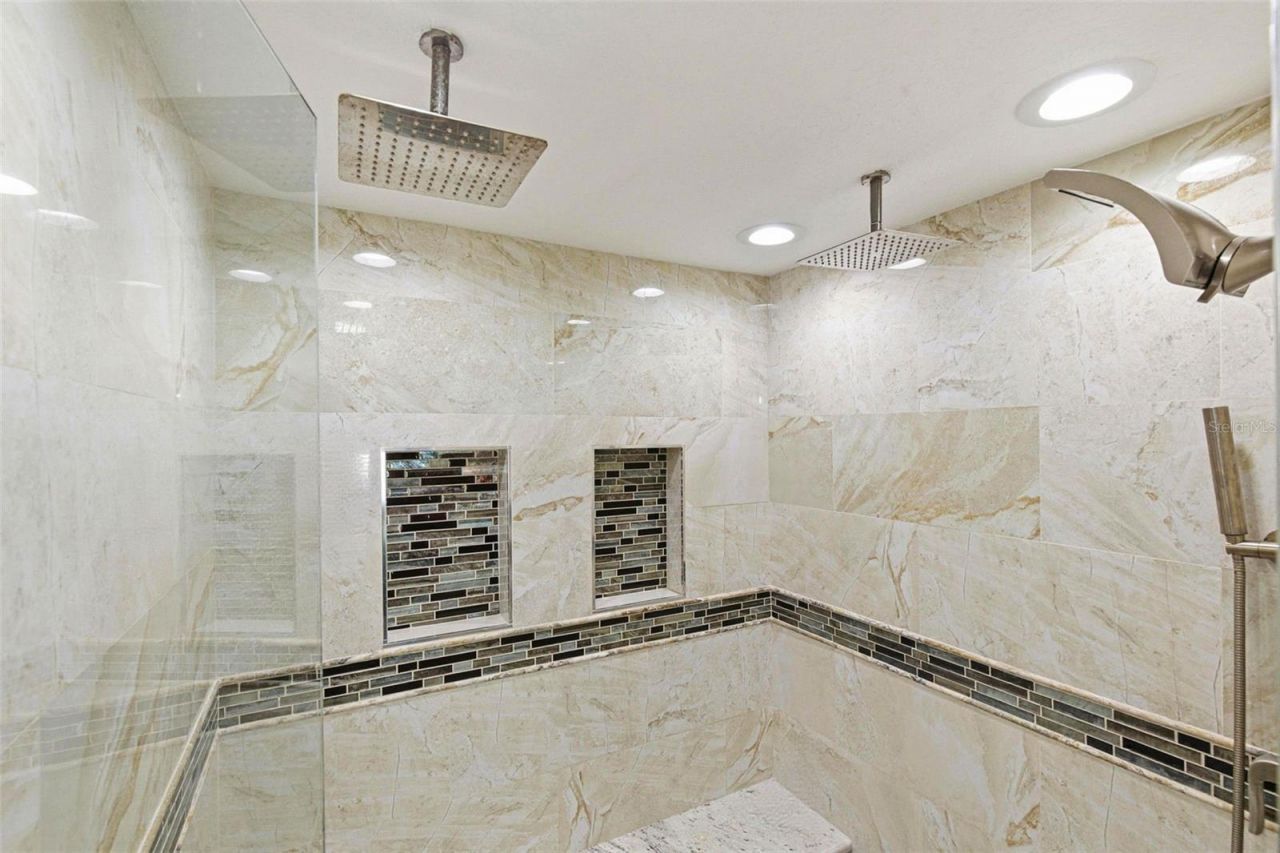 6415 Windwood Court, Tampa, FL 33634 Photo