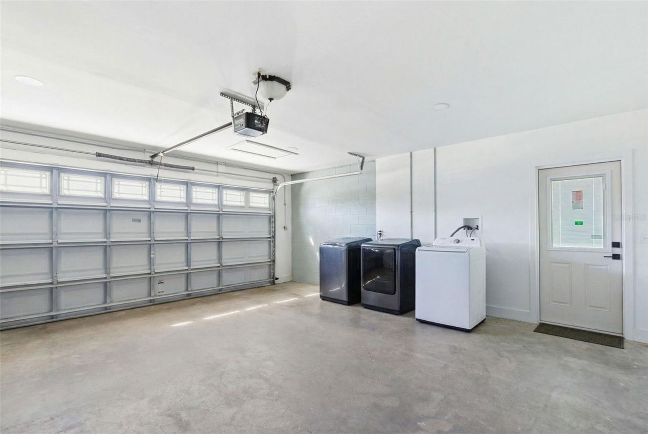 6415 Windwood Court, Tampa, FL 33634 Photo