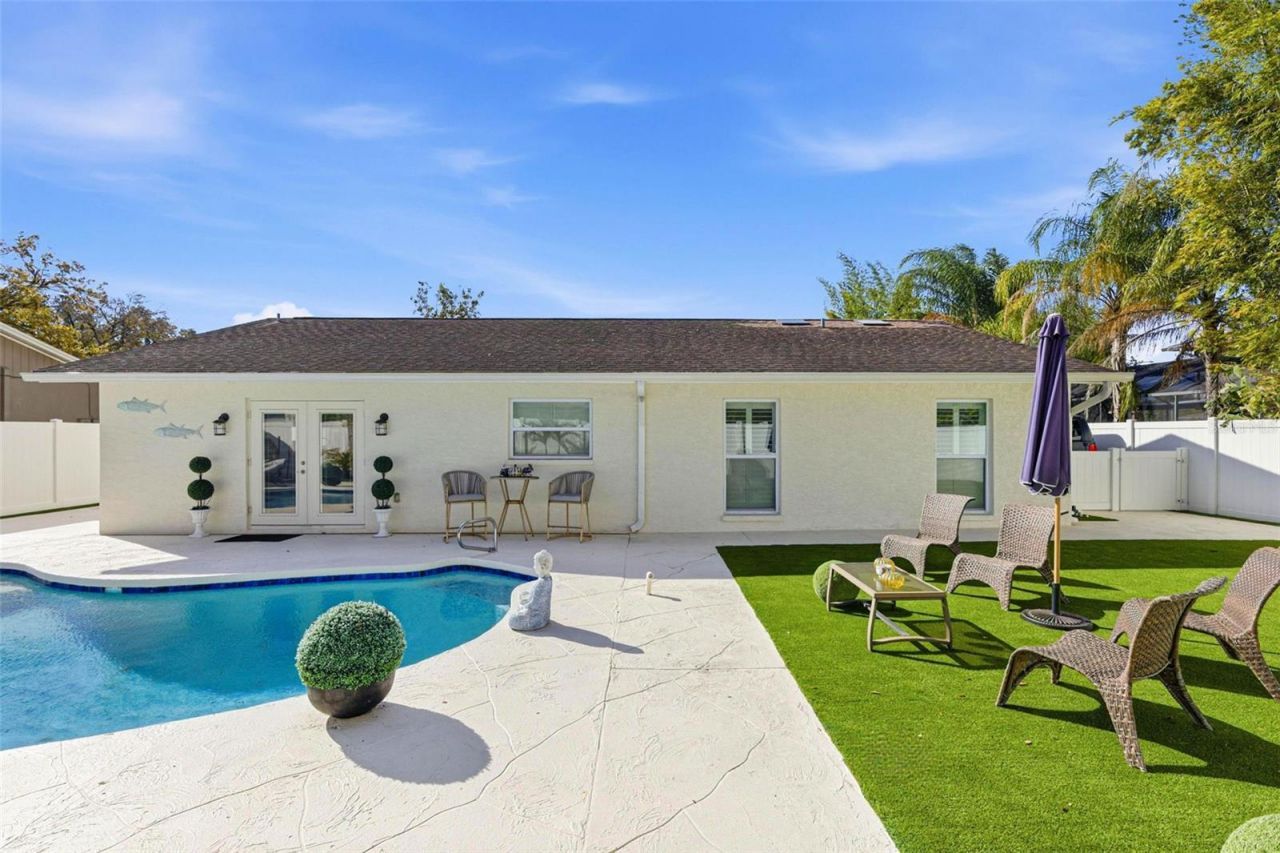 6415 Windwood Court, Tampa, FL 33634 Photo