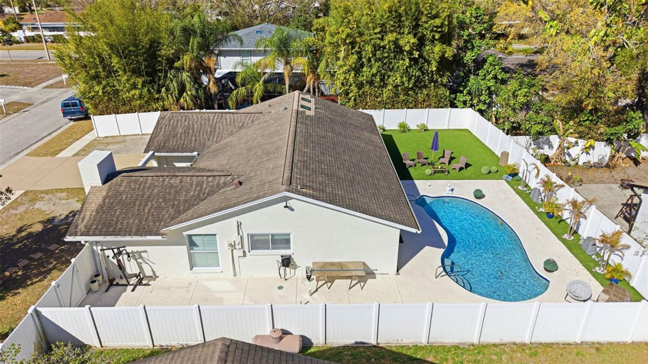 6415 Windwood Court, Tampa, FL 33634 Photo