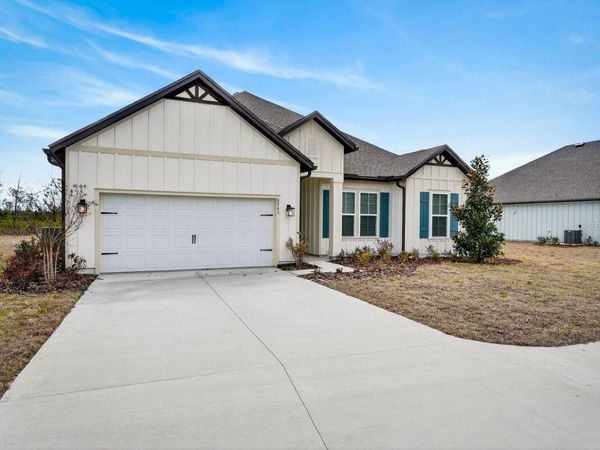 8463 FORD ROAD , BRYCEVILLE, FL 32009