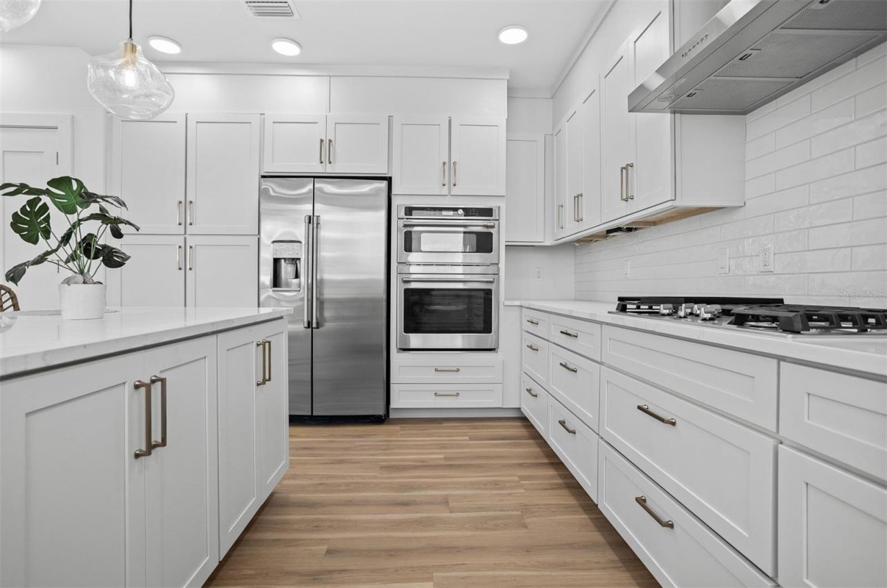 870 N Osceola Avenue, Clearwater, FL 33755 Photo