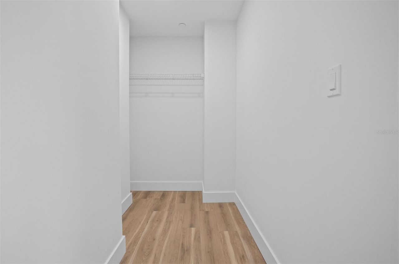 870 N Osceola Avenue, Clearwater, FL 33755 Photo