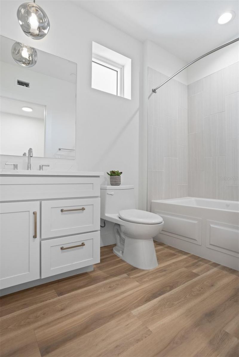 870 N Osceola Avenue, Clearwater, FL 33755 Photo