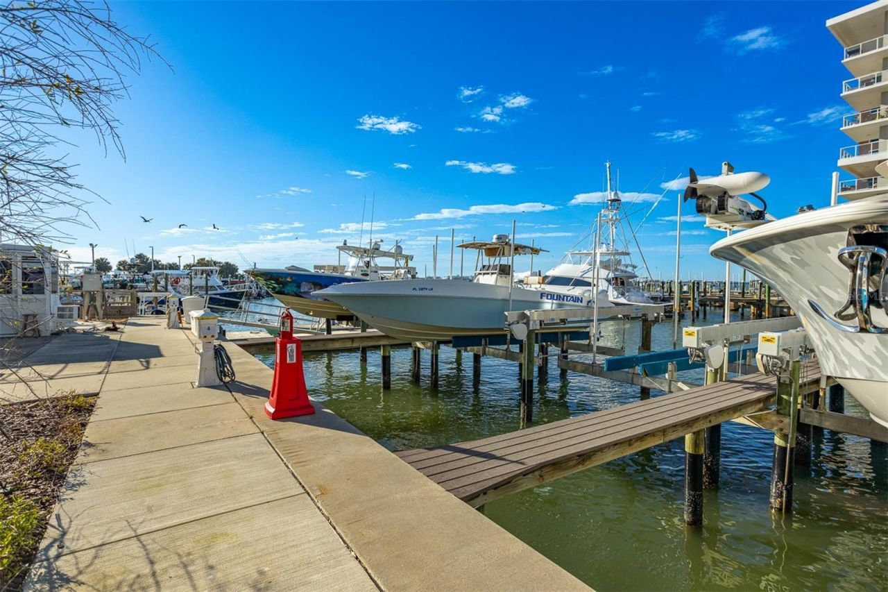 870 N Osceola Avenue, Clearwater, FL 33755 Photo