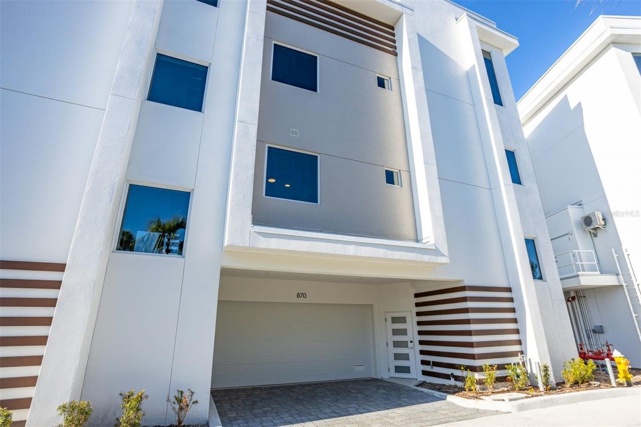 870 N Osceola Avenue, Clearwater, FL 33755 Photo