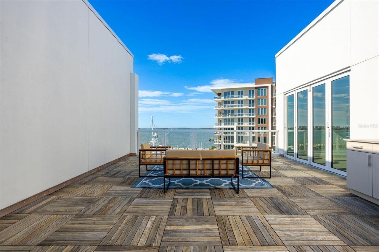 870 N Osceola Avenue, Clearwater, FL 33755 Photo