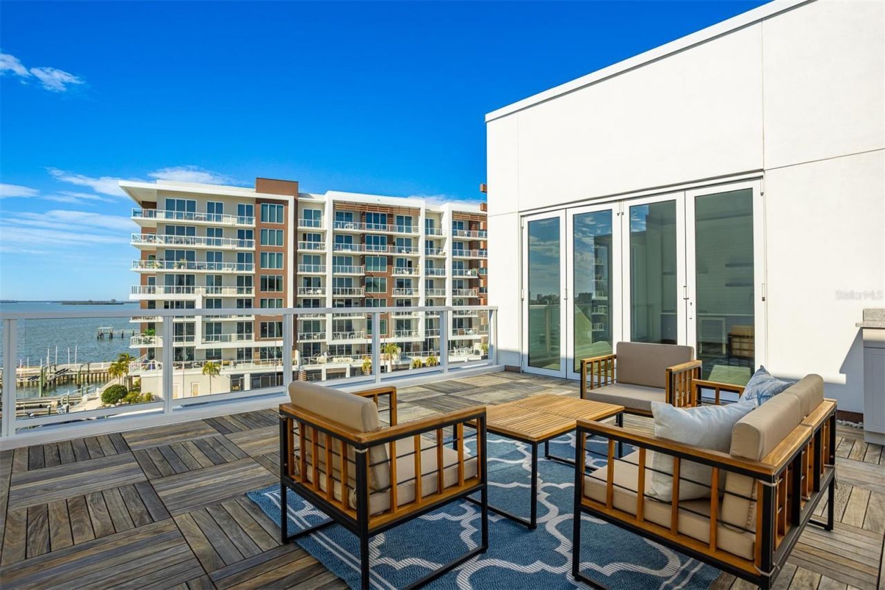 870 N Osceola Avenue, Clearwater, FL 33755 Photo