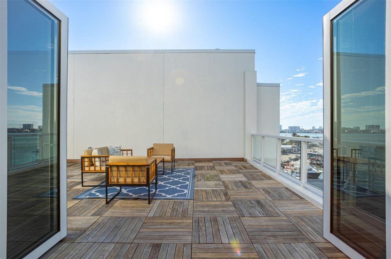 870 N Osceola Avenue, Clearwater, FL 33755 Photo