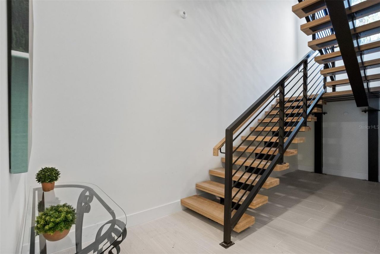 870 N Osceola Avenue, Clearwater, FL 33755 Photo