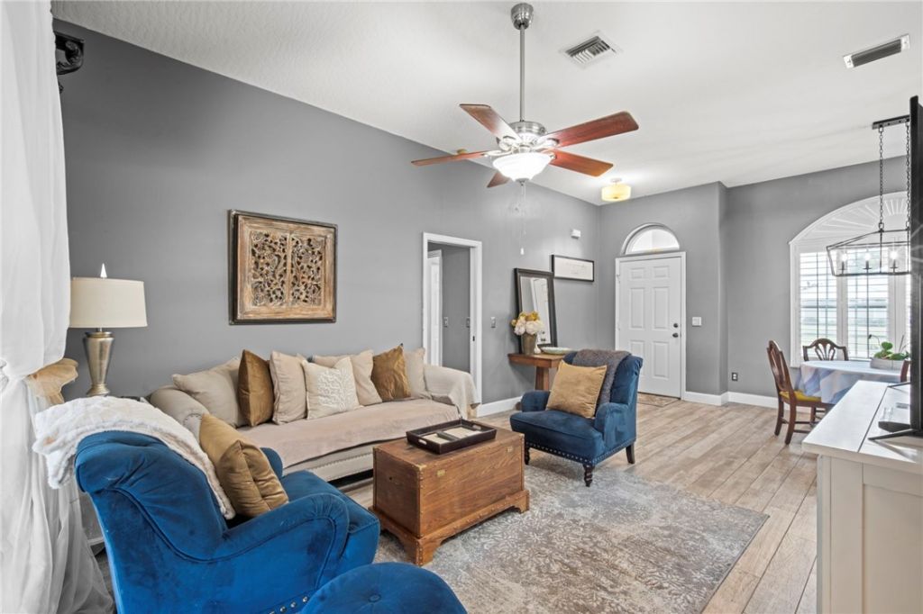 472 Arbor Street, Sebastian, FL 32958 Photo