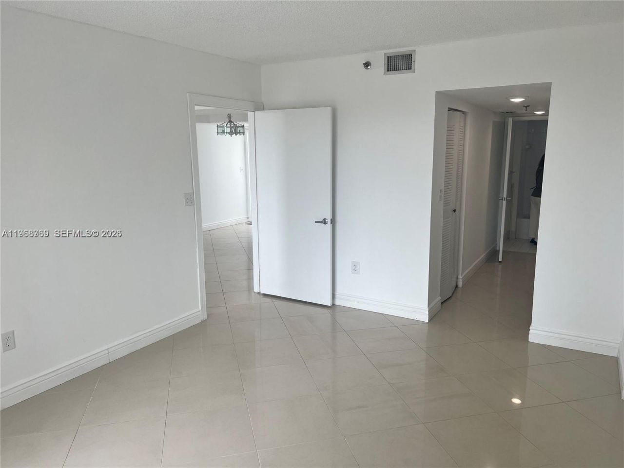 9156 Collins Ave , Unit 204, Surfside, FL 33154 Photo