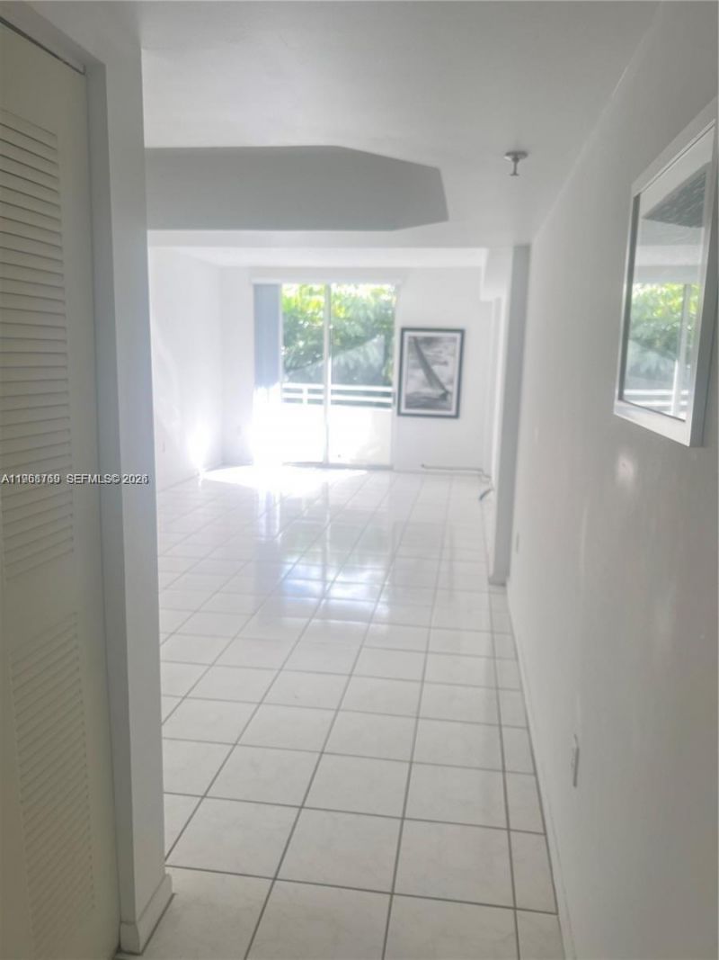 9156 Collins Ave , Unit 204, Surfside, FL 33154 Photo
