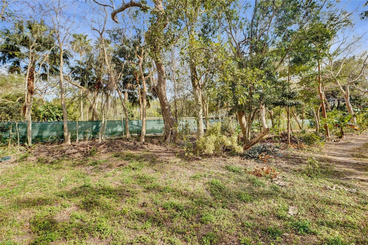 17150 SW 264th St , Miami, FL 33031 Photo