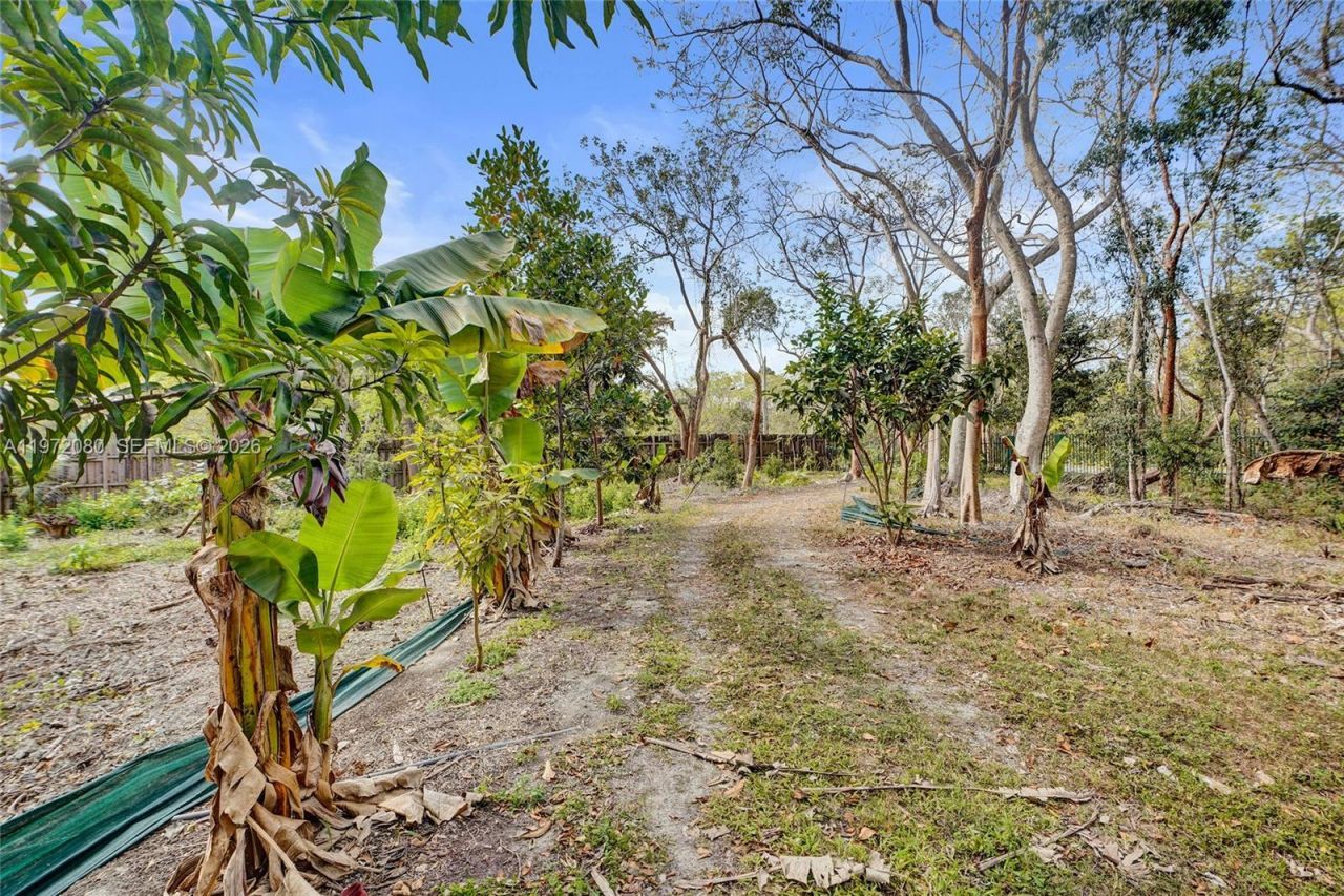 17150 SW 264th St , Miami, FL 33031 Photo