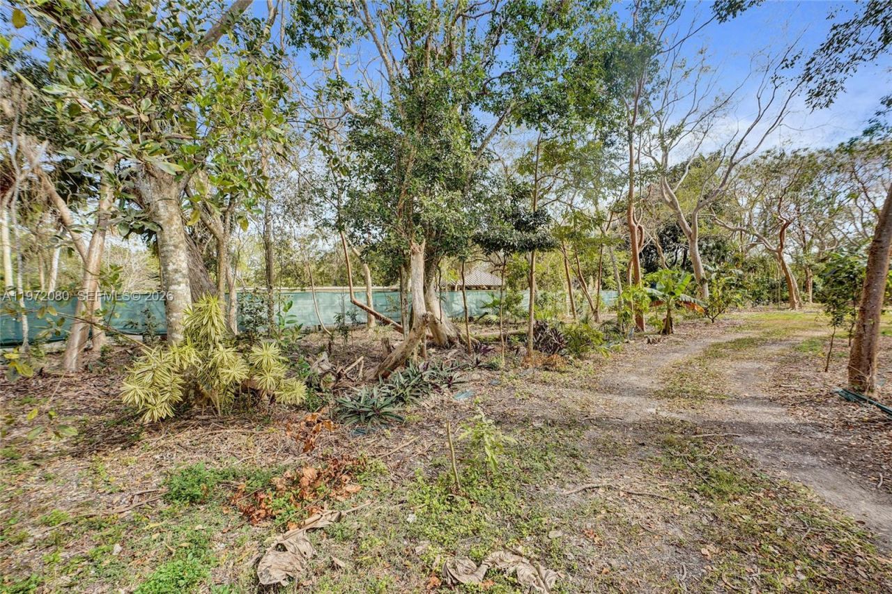 17150 SW 264th St , Miami, FL 33031 Photo