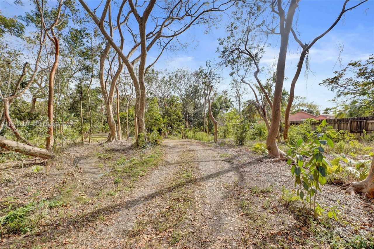 17150 SW 264th St , Miami, FL 33031 Photo