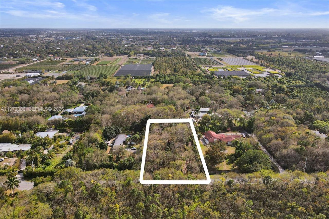 17150 SW 264th St , Miami, FL 33031 Photo