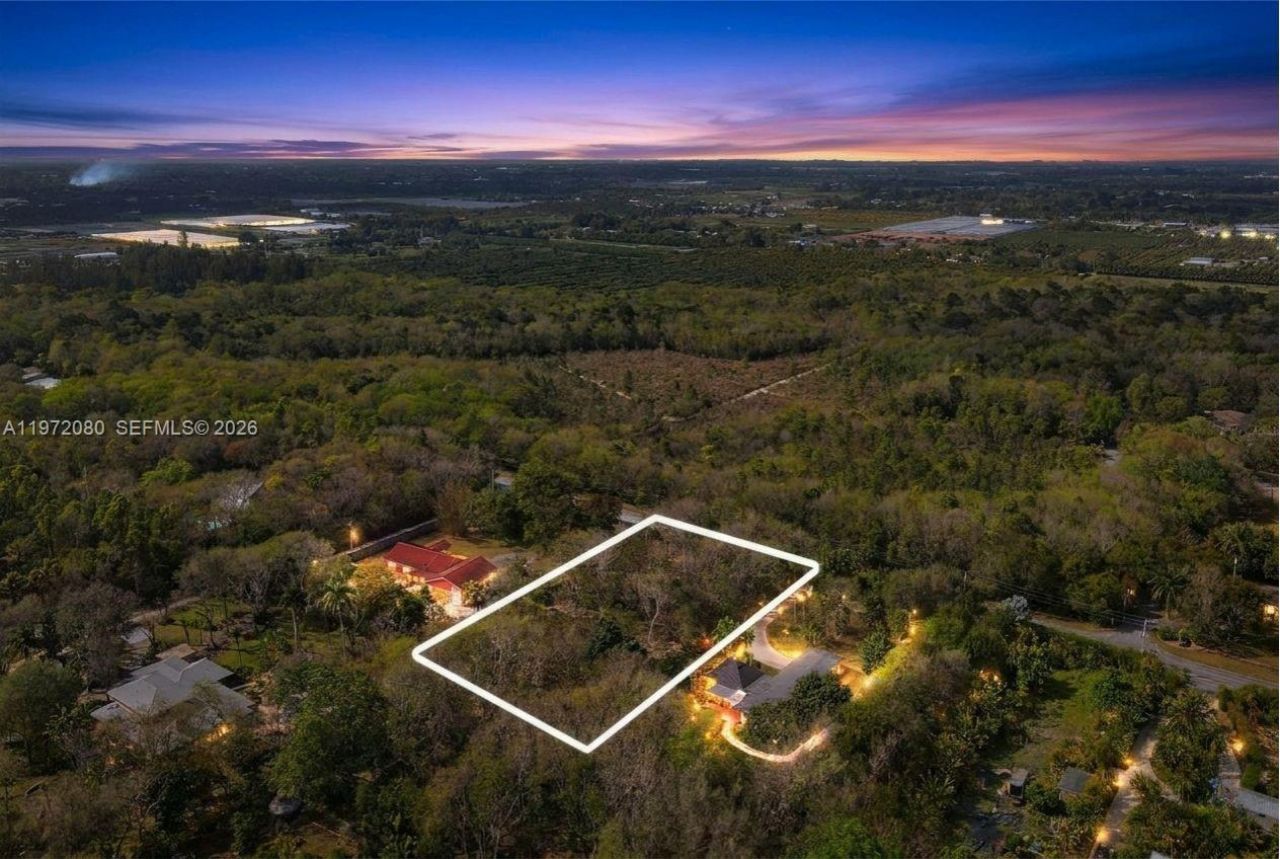 17150 SW 264th St , Miami, FL 33031 Photo