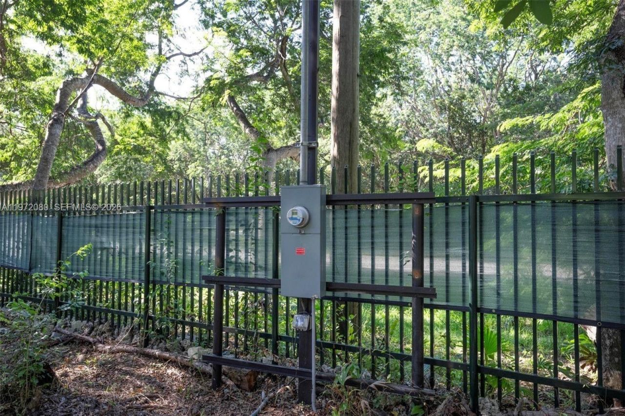 17150 SW 264th St , Miami, FL 33031 Photo