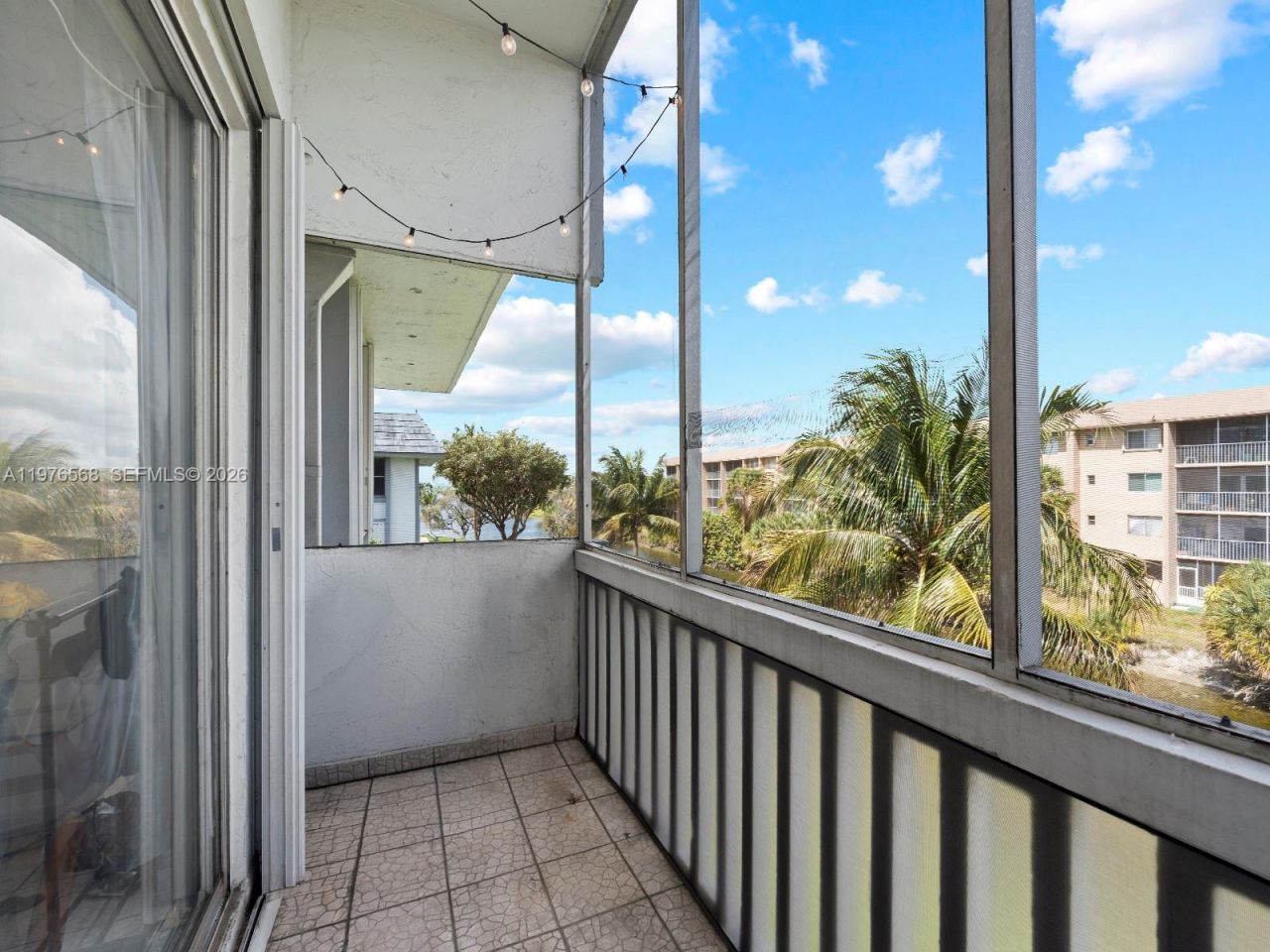 6701 NW 169th St, Unit B304, Hialeah, FL 33015 Photo