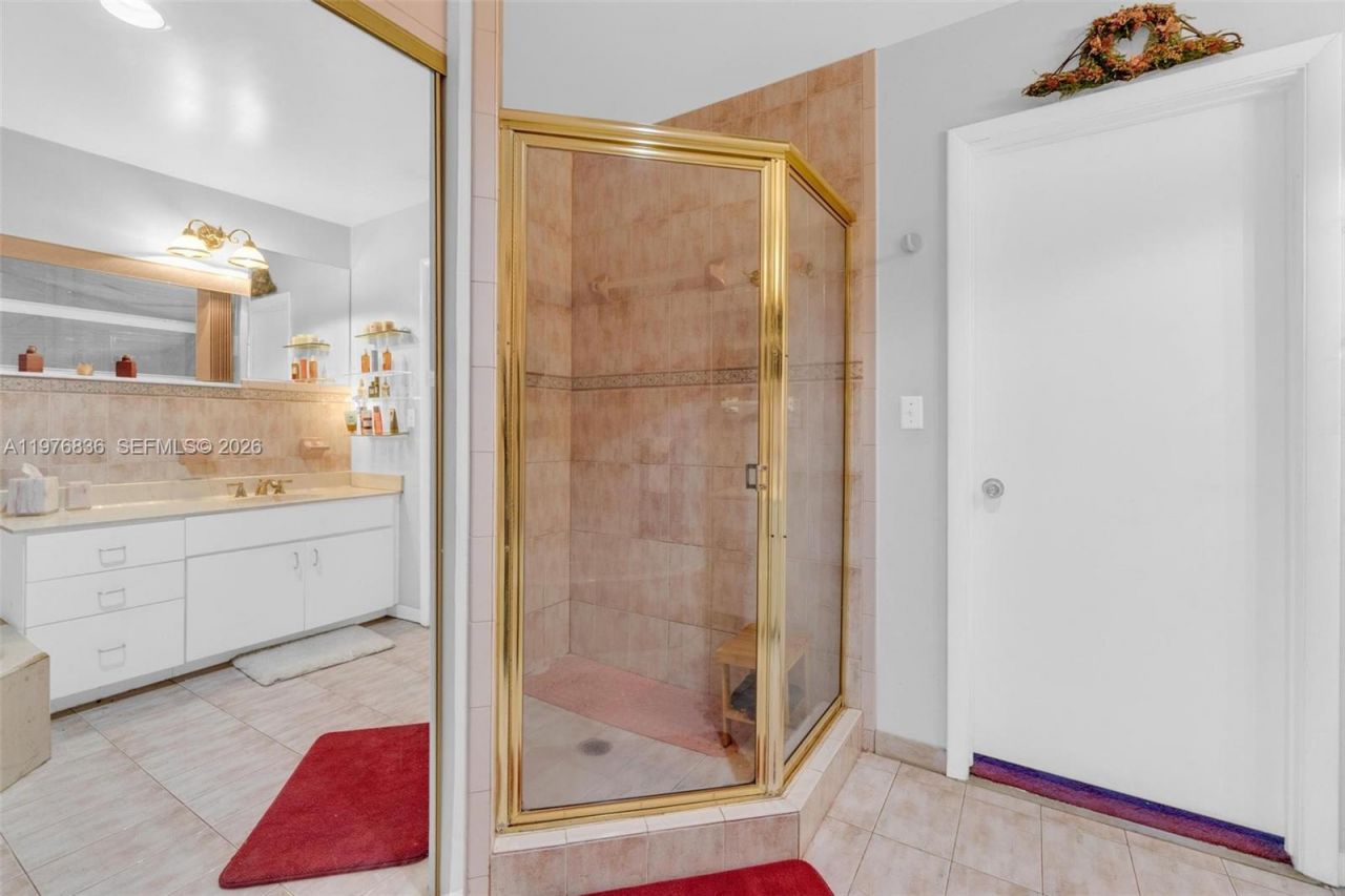 18201 SW 87th Ave , Palmetto Bay, FL 33157 Photo