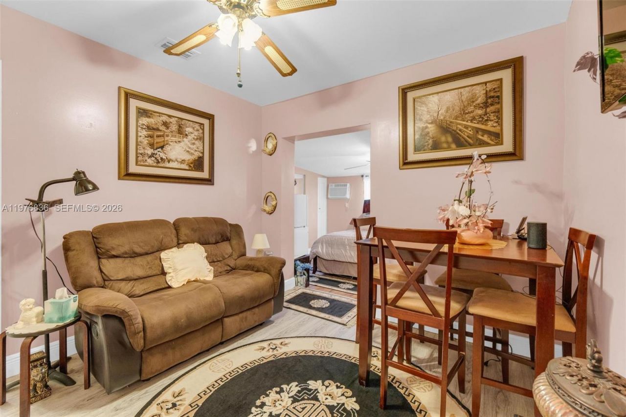 18201 SW 87th Ave , Palmetto Bay, FL 33157 Photo