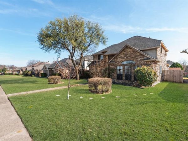 608 Fuller Drive, Cedar Hill, TX 75104