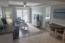 14290 Ocean Hwy. photo 4