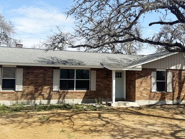 1275 Morning Glory, Adkins, TX 78101