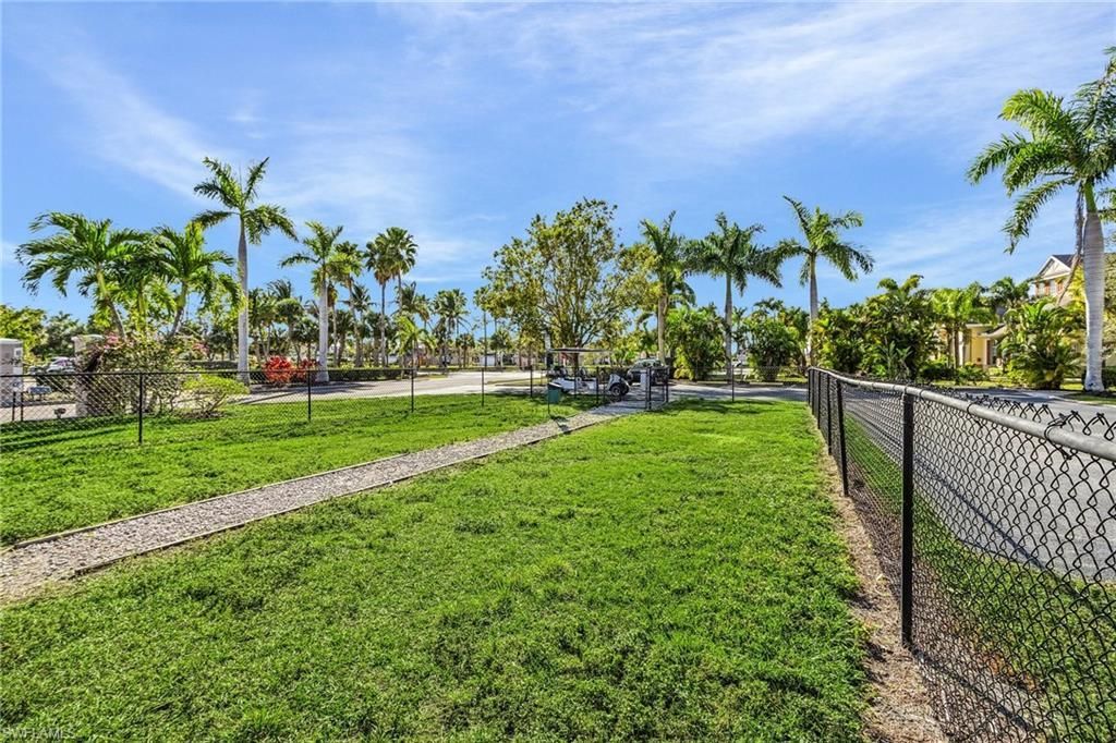 4263 Liron Ave , Unit 204, Fort Myers, FL 33916 Photo