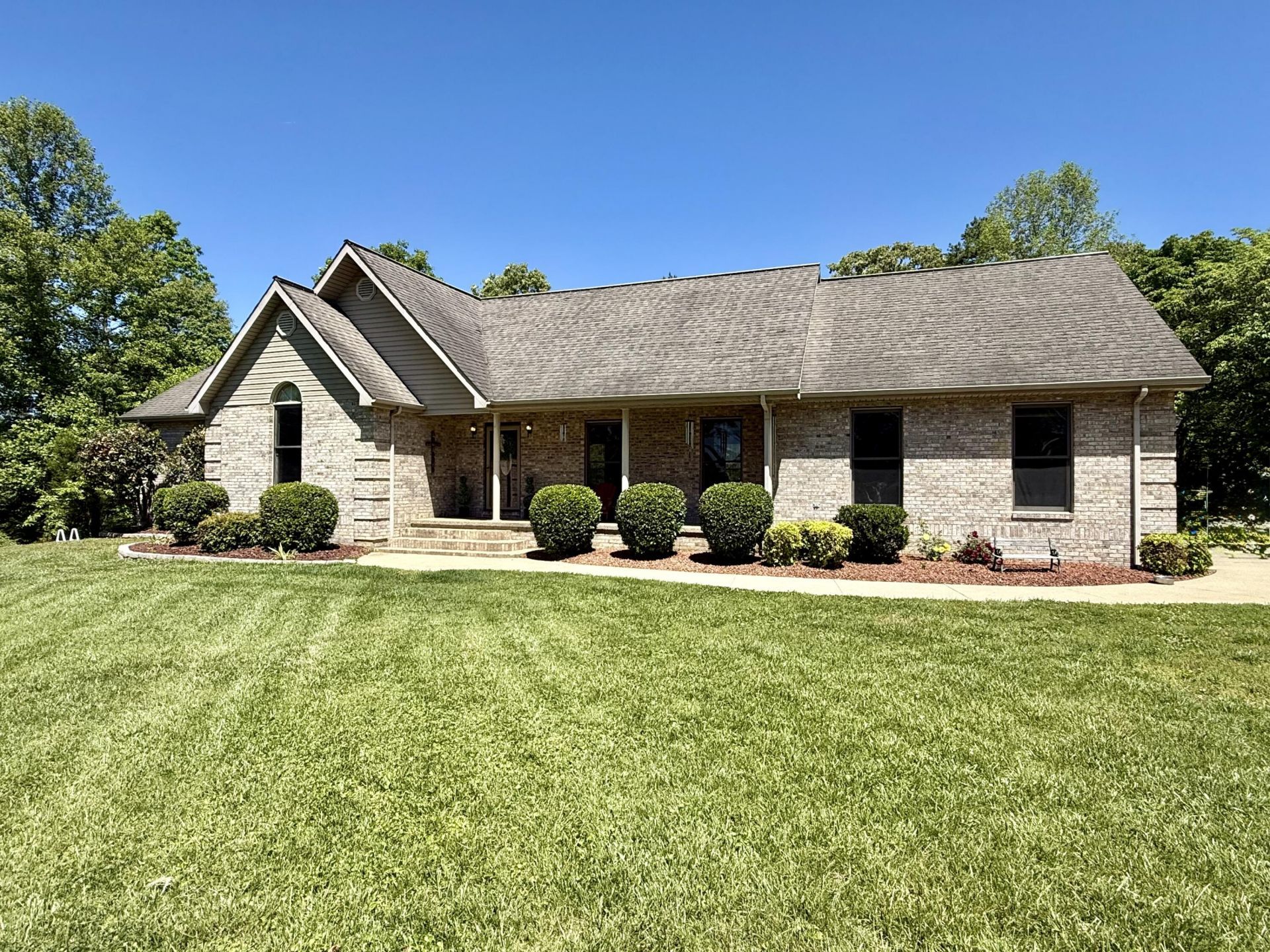 144 Ky-1809, Bryants Store, KY 40921