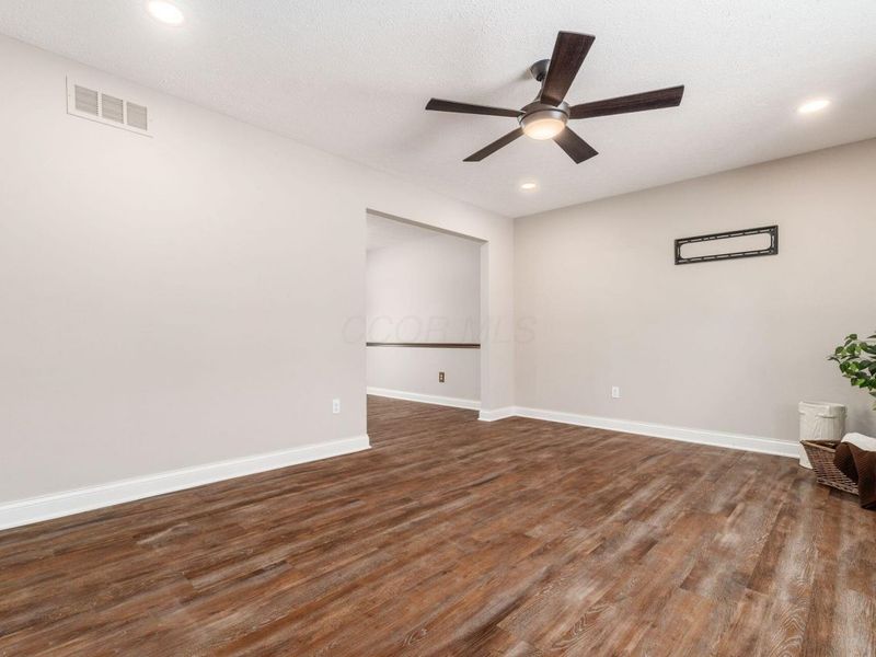 292 Maple Place , Pickerington, OH 43147 Photo 9