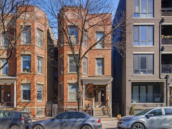 3343 N Sheffield Avenue, Chicago, IL 60657