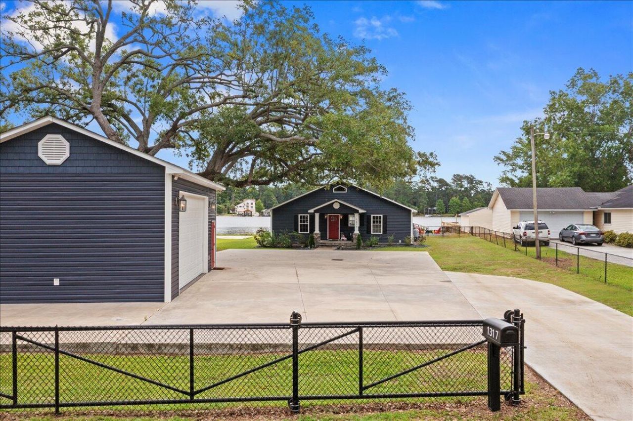 1317 Lakeview Drive Photo 127