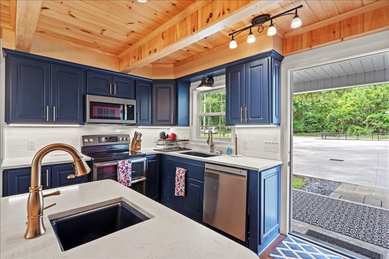 1317 Lakeview Drive Photo 34