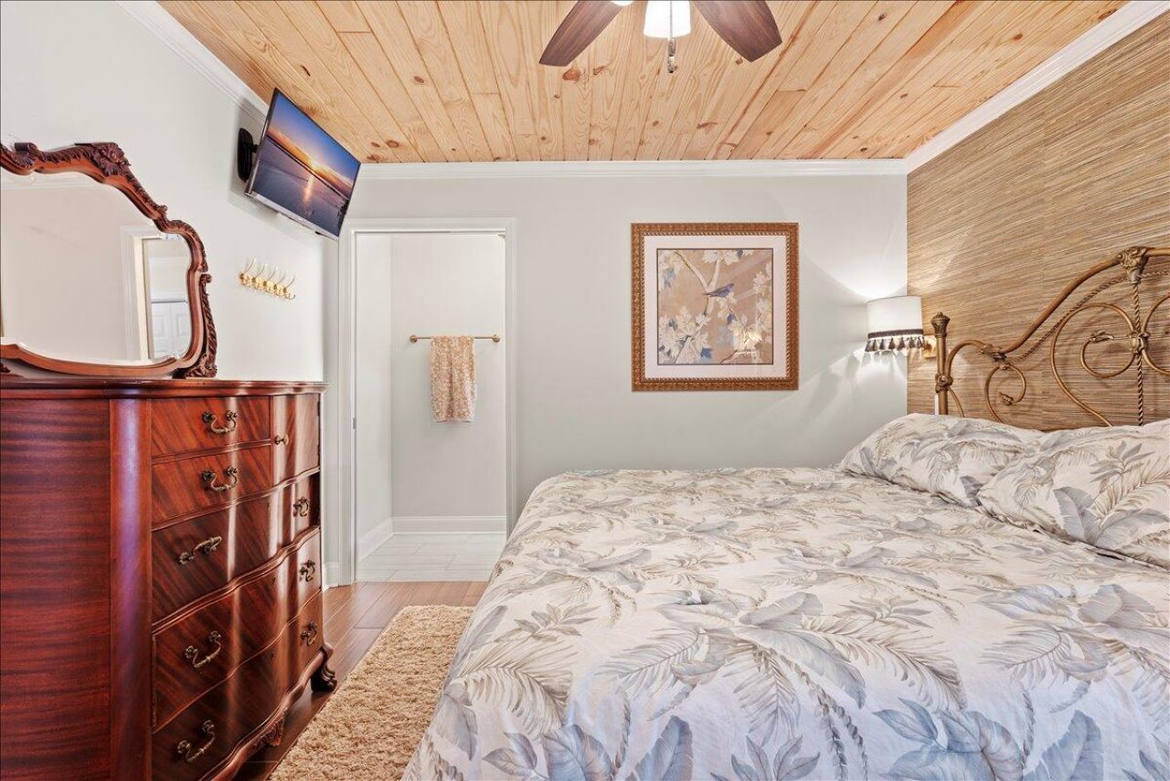 1317 Lakeview Drive Photo 63