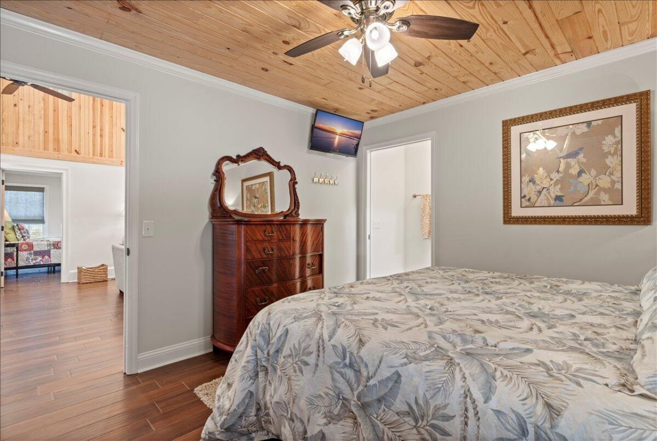 1317 Lakeview Drive Photo 64