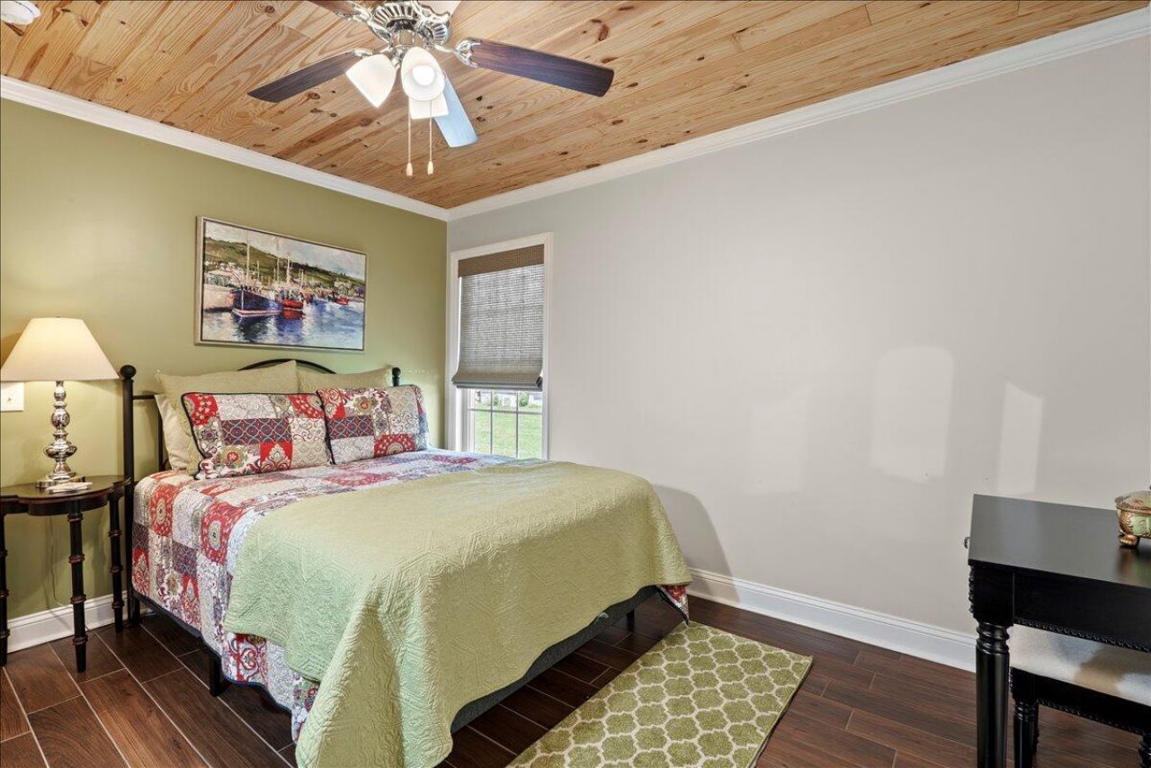 1317 Lakeview Drive Photo 85