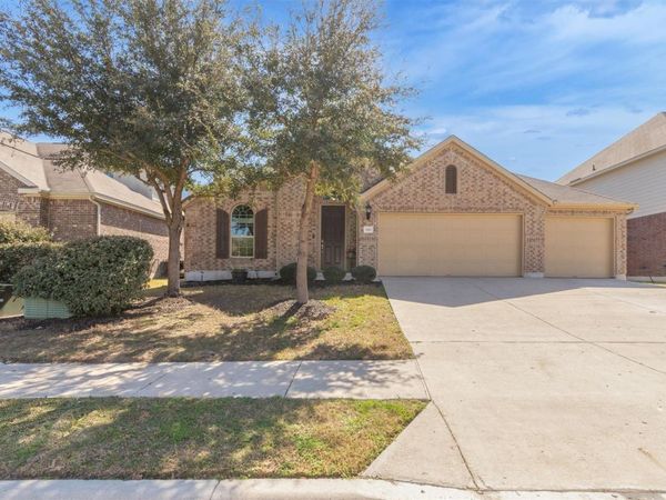 120 Shirley DR , Buda, TX 78610