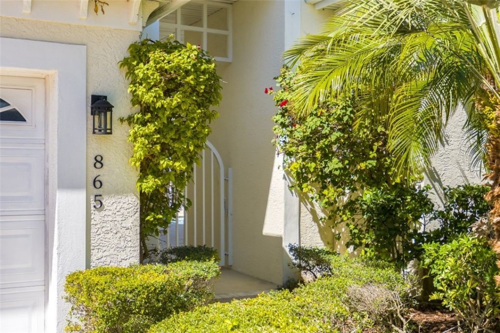 865 Island Club Square, Vero Beach, FL 32963 Photo